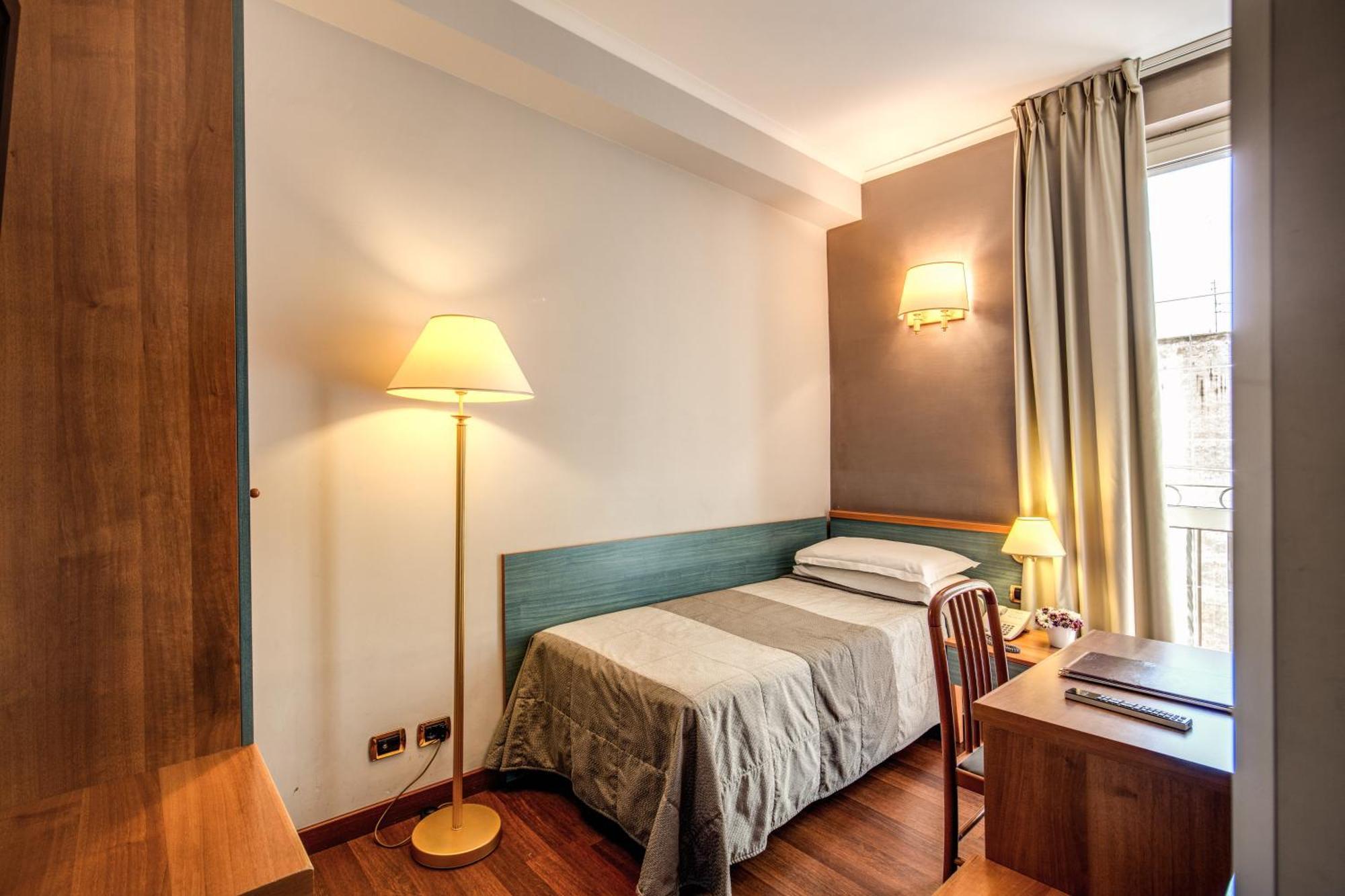 Standard Single Room,1705916526:JPEG